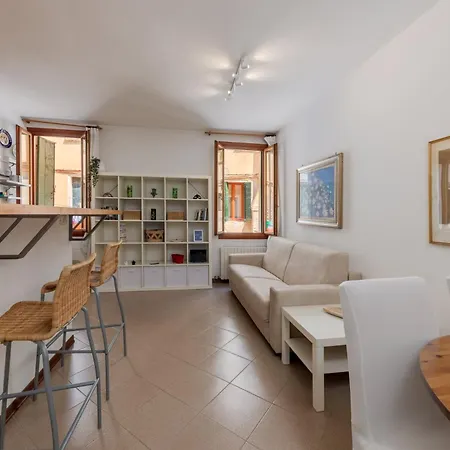 Art & Culture Biennale - Sweet 아파트