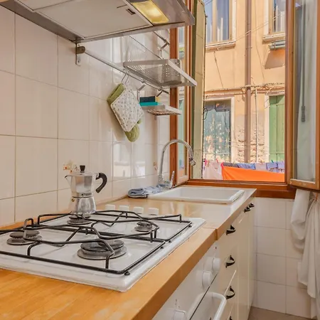 Appartamento Ca' Del Prete 728 - Venetian Near Biennale