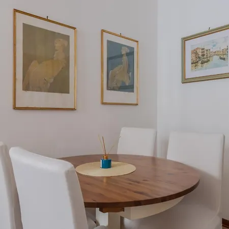 아파트 Art & Culture Biennale - Sweet