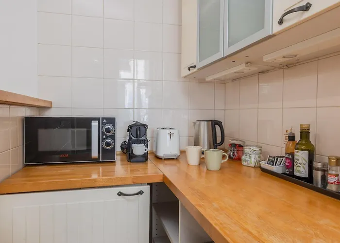 Art & Culture Biennale - Sweet דירה